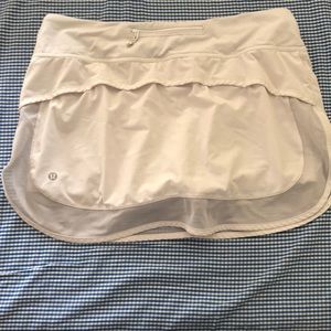 Lululemon white tennis skirt